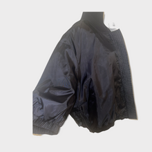 Load image into Gallery viewer, Vera Wang Jacket
