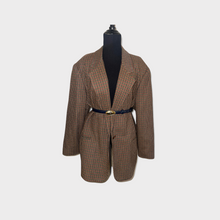 Load image into Gallery viewer, Plaid Vintage Blazer

